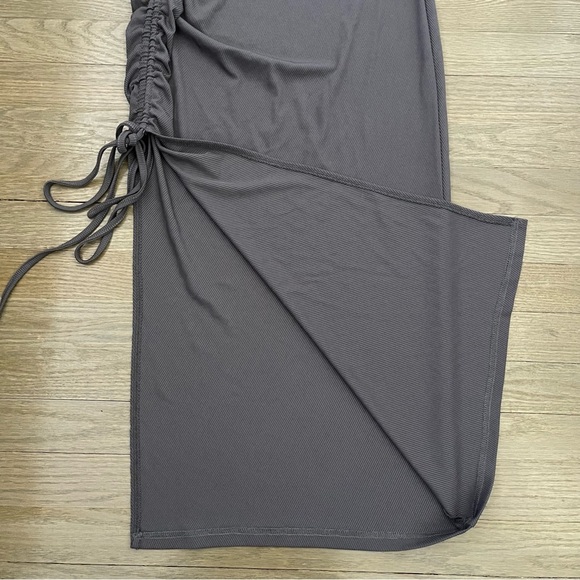 Cider Dress Gray Square Neck Ruched Short Sleeve Ribbed MIDI Dress Size Large - Picture 6 of 10